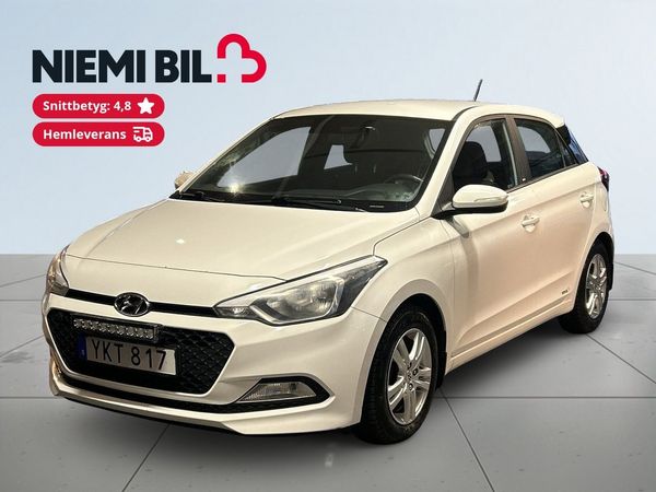 Hyundai i20 1.2 Comfort S&V-Hjul/Motorvärmare/BT/Låg skatt - 2018