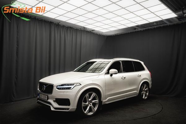 Volvo XC90 D5 AWD R-Design 7-SITS PANO LUFTFJ B&W DRAG HUD 360 - 2017