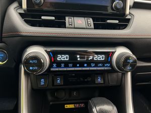 Toyota RAV4 bild 24