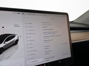 Tesla Model Y bild 21