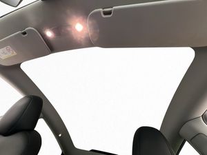 Tesla Model Y bild 13