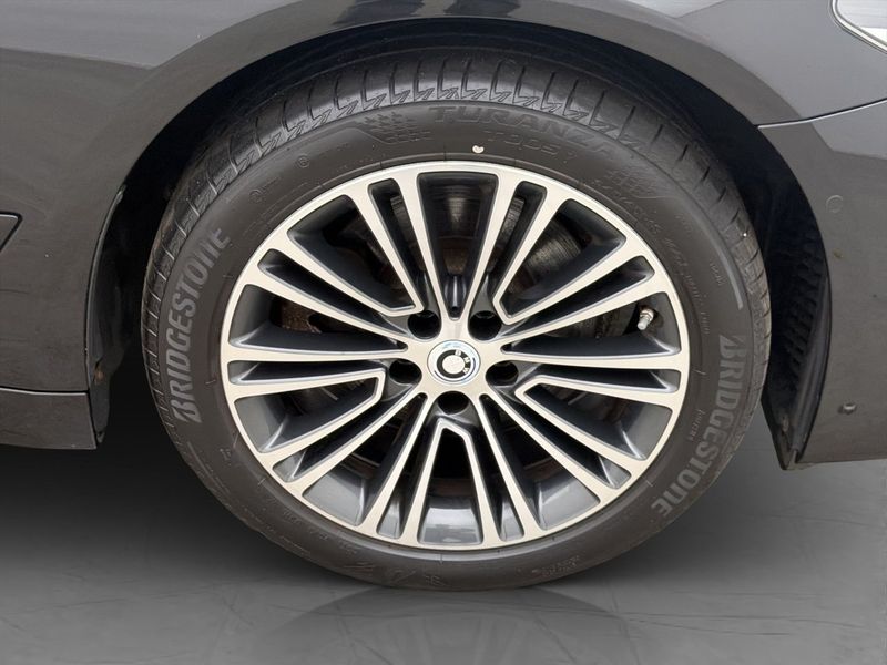 BMW 520 bild 33