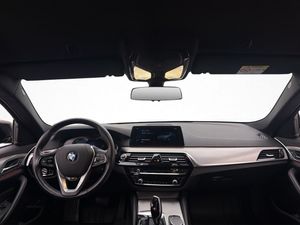 BMW 520 bild 13