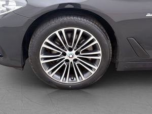 BMW 520 bild 30