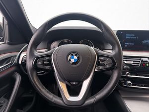 BMW 520 bild 14