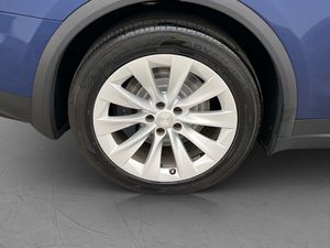 Tesla Model X bild 31