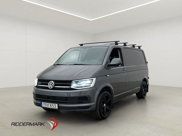Volkswagen Transporter 4M Värmare Dragkrok CarPlay V-Inredd - 2018