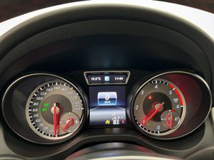 Mercedes CLA220 bild 19