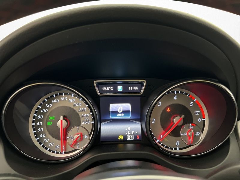 Mercedes CLA220 bild 19