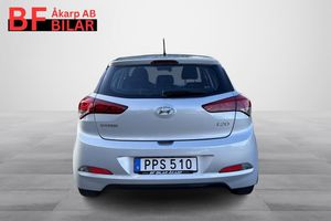 Hyundai i20 bild 4