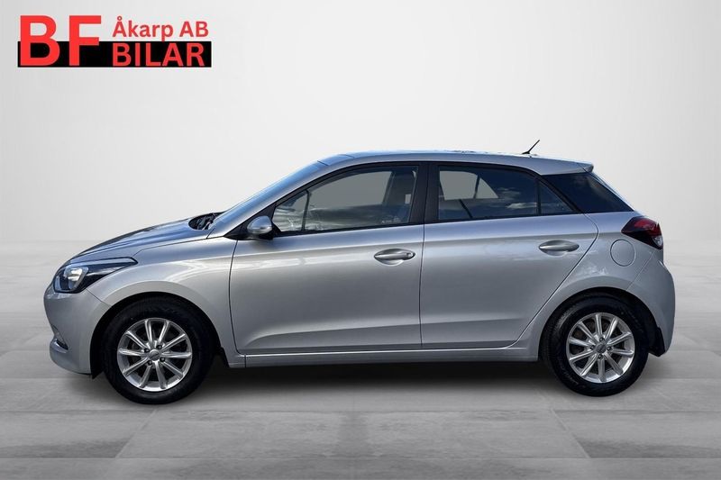 Hyundai i20 bild 10