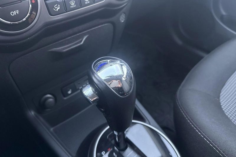 Hyundai i20 bild 17