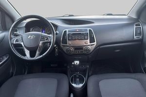 Hyundai i20 bild 12