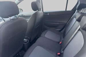 Hyundai i20 bild 4