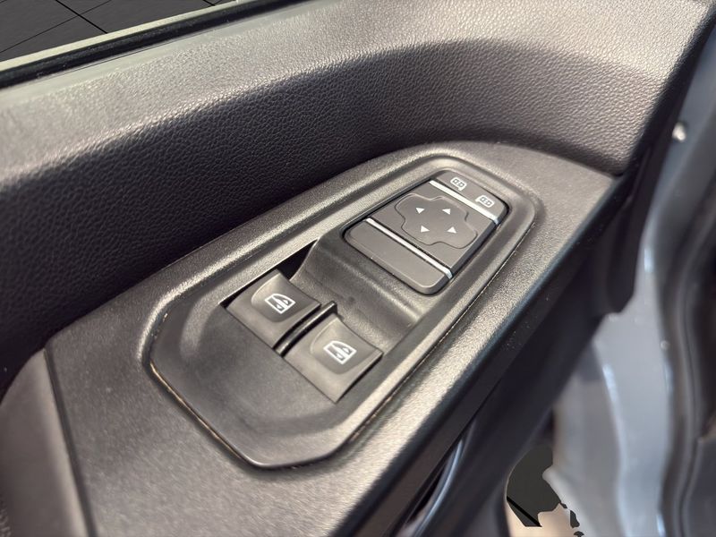 Renault Trafic bild 17
