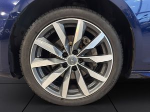 Audi A4 bild 24