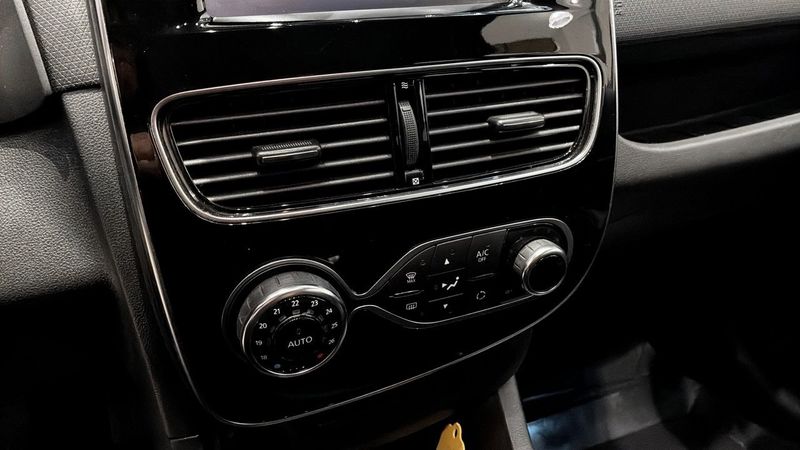 Renault Clio bild 20