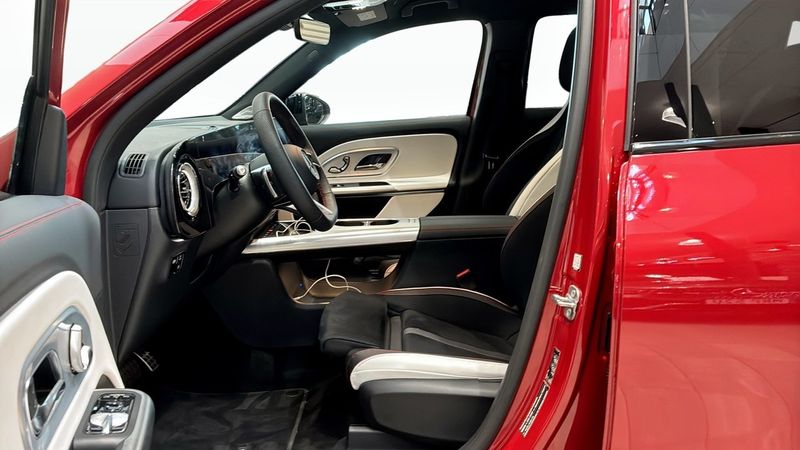 Mercedes GLB350 bild 12