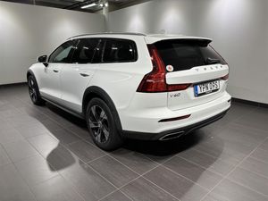 Volvo V60 bild 2