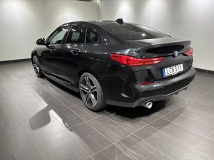 BMW 218 bild 2