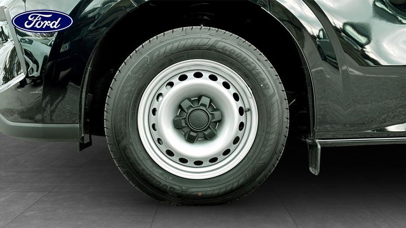 Ford Custom bild 9