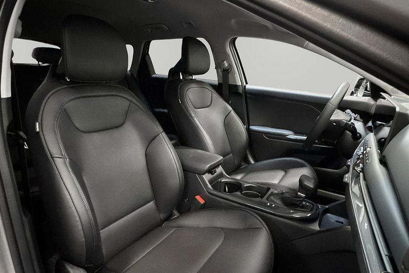 Kia K4 bild 15