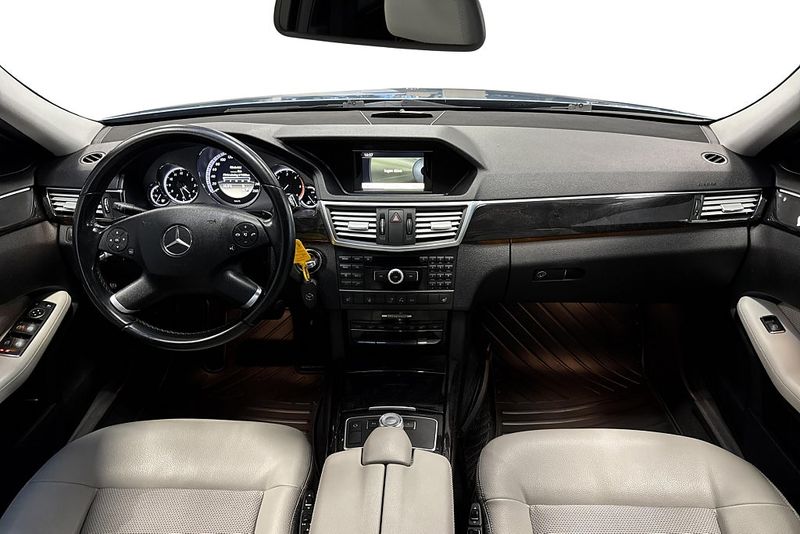 Mercedes E220 bild 5
