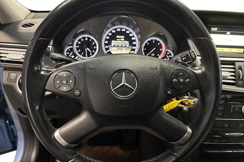 Mercedes E220 bild 6