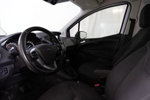 Ford Transit Courier bild 15