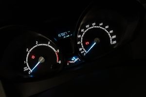 Ford Transit Courier bild 17
