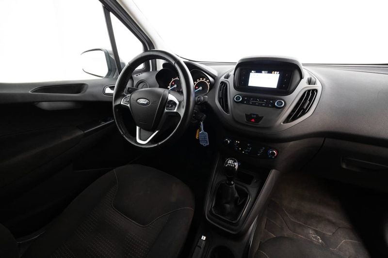 Ford Transit Courier bild 14