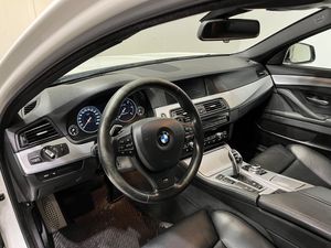BMW M550 bild 11
