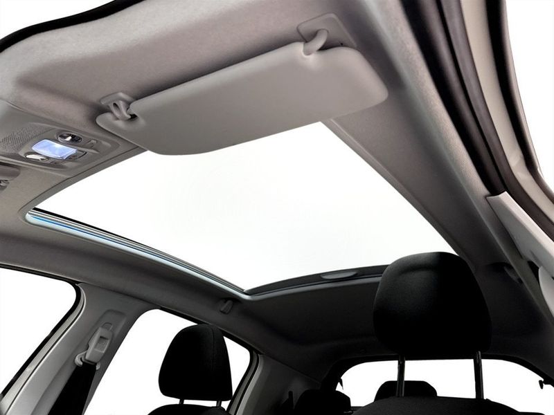 Peugeot 208 bild 6