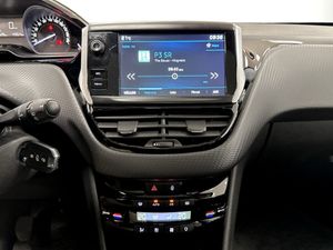 Peugeot 208 bild 10