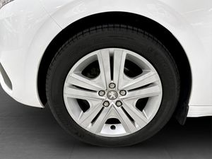 Peugeot 208 bild 15