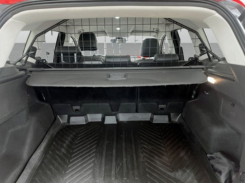 Ford Kuga bild 15