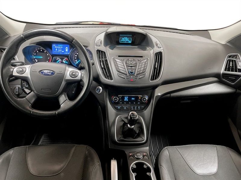 Ford Kuga bild 6