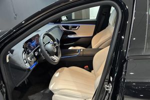 Mercedes E300 bild 11