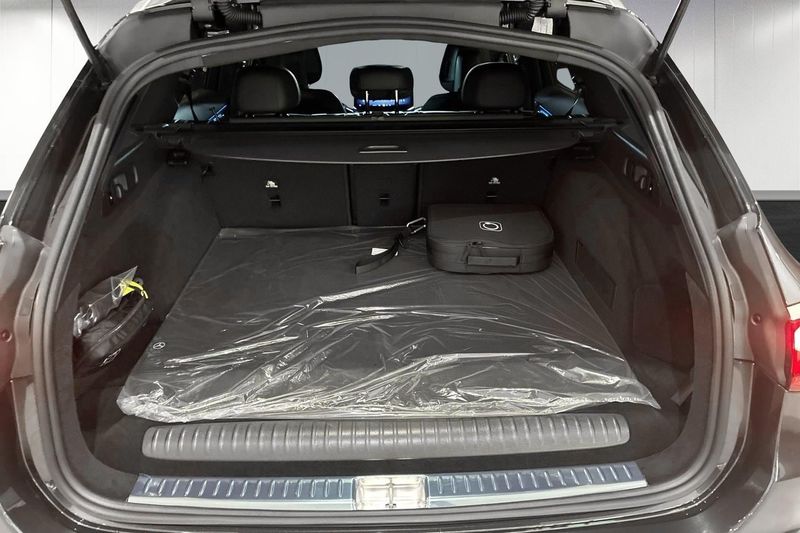 Mercedes E300 bild 13