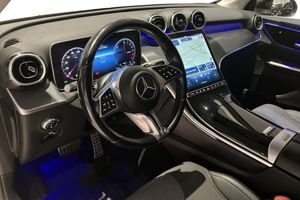 Mercedes GLC300 bild 9