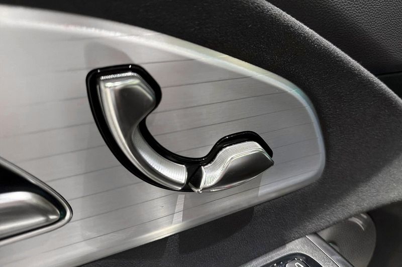 Mercedes CLA350 bild 15