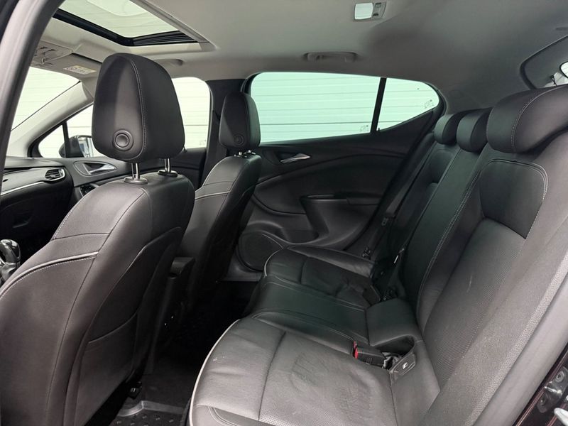 Opel Astra bild 11