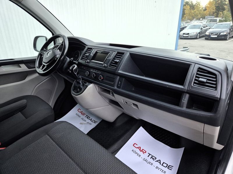Volkswagen Caravelle bild 23