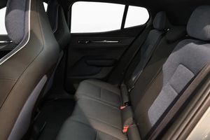 Volvo EX30 bild 7