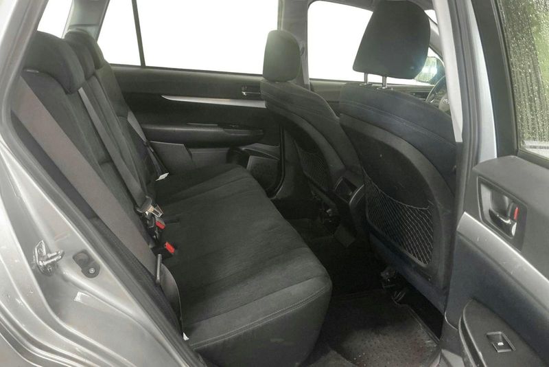 Subaru Outback bild 8
