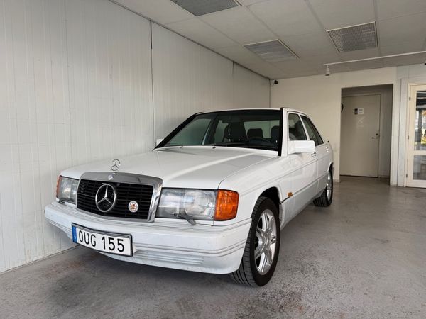 Mercedes 190 W201 Rostfri Taklucka - 1989