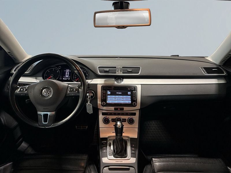 Volkswagen Passat bild 8