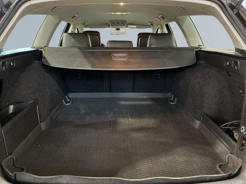 Volkswagen Passat bild 12