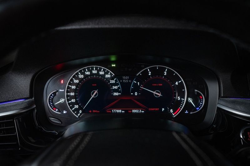 BMW 520 bild 17