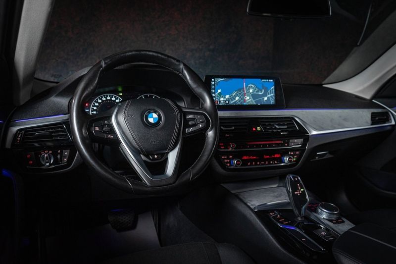 BMW 520 bild 16